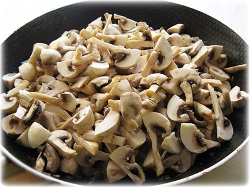 "Секретная румяная корочка" – картошка с грибами.
