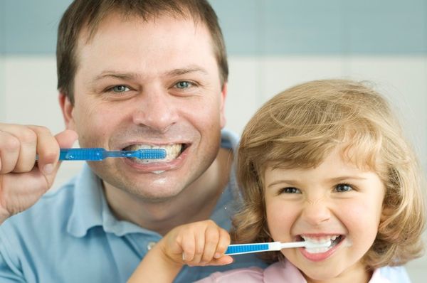 Как сохранить здоровье детских зубов