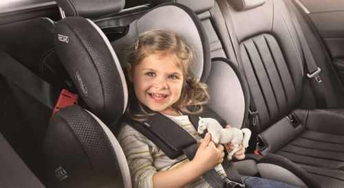 С 1 января вступили в силу новые правила перевозки детей в автомобиле