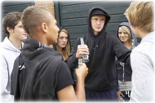 Уголовная ответственность несовершеннолетних: о чем предупредить подростка?